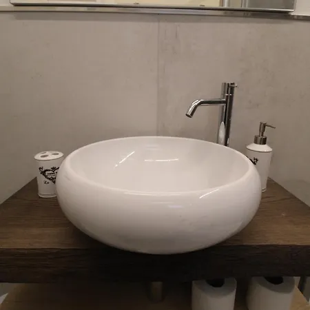 Lägenhet Benny House *