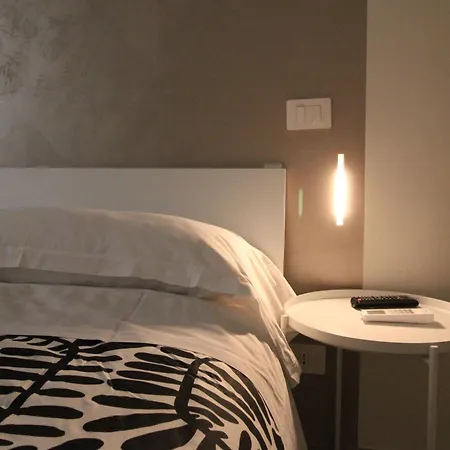 Апартаменти Benny House *